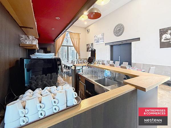 A 10 min de SAINT GALMIER et 30 de SAINT ETIENNE, Restaurant bistronomique dans une cadre magnifique à CHAZELLES-SUR-LYON.