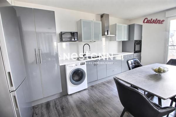 Secteur Centre Ville : Au pieds du tramway / Appartement 3 pièce(s) 64 m2 / Métro / Commerces