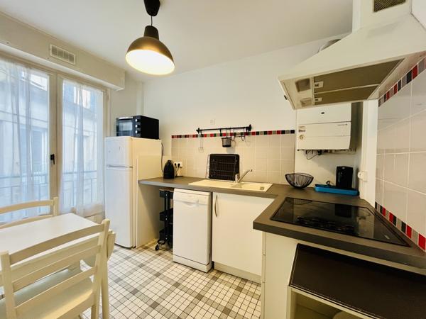 Grand Appartement T2 Meublé 58 m² au Centre ville Avec Balcon et Parking Privé
