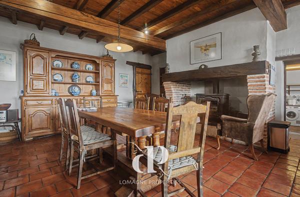 Une spacieuse maison de campagne avec 6 hectares