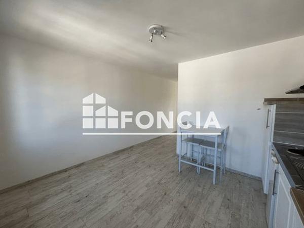 Location Studio 29.2 m² - 17 AV. MARECHAL DE LATTRE DE TASSIGNY Cognac 16100