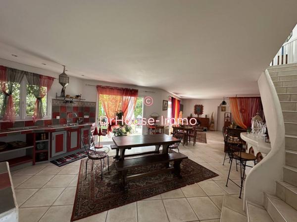 Maison à vendre 5 pièces de 161 m²