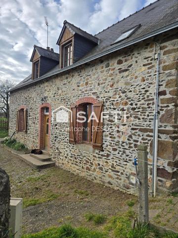 Maison de 180 m² avec vastes dépendances sur 24 500 m² à Chailland