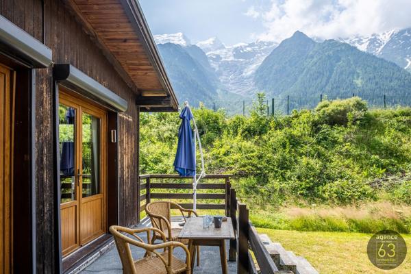 Charmant Chalet à Chamonix Mont-Blanc sur 1230 m2 de terrain plat