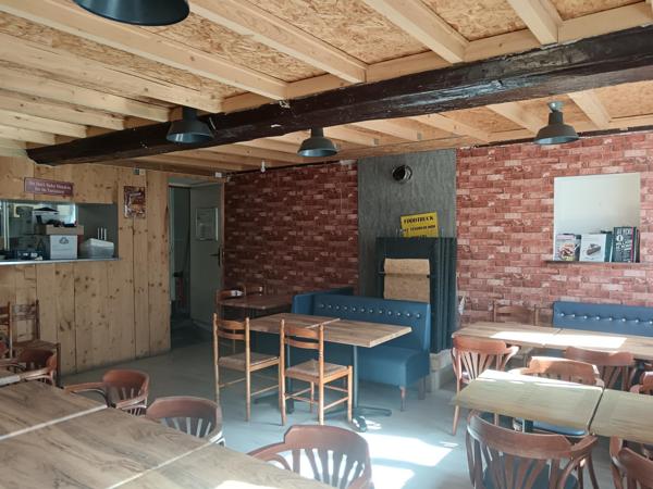 Local Commercial à TIREPIED SUR SEE, 50870 - 10 pièces 256m²