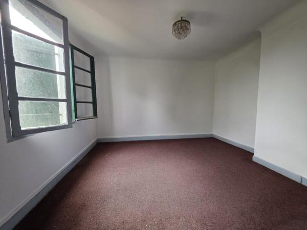 A VENDRE POMAREZ MAISON 6 CHAMBRES