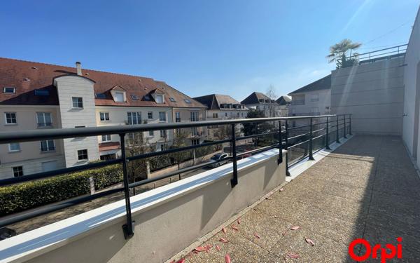 Appartement à vendre    5 pièces • 100 m2 Montigny-le-Bretonneux