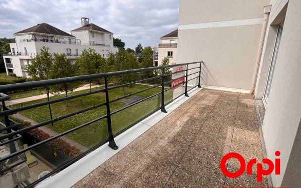 Appartement à vendre    5 pièces • 100 m2 Montigny-le-Bretonneux
