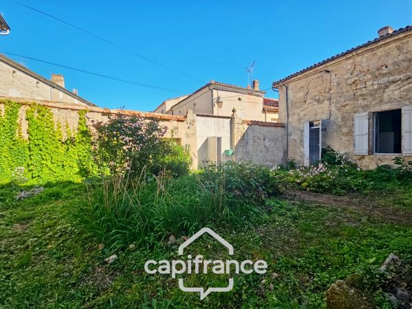 Propriété de caractère au cœur de Layrac 275m² habitable, Garage, jardin et terrain