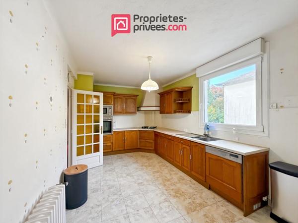 Maison Chateaubriant 6 pièce(s) 92m2, 3 chambres, 573m² de terrain