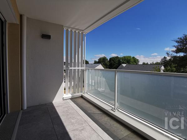 Appartement bourg Treillières 3 pièce(s) 61 m2 avec balcon et double garage
