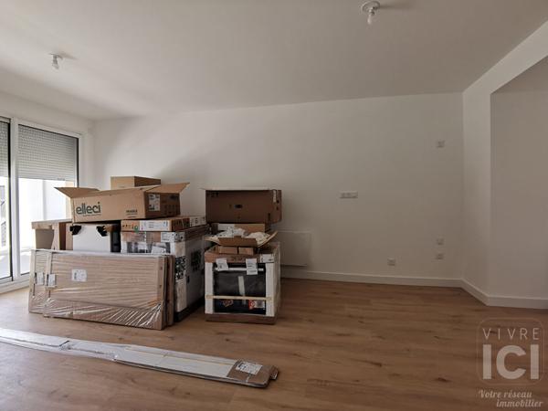 Appartement bourg Treillières 3 pièce(s) 61 m2 avec balcon et double garage