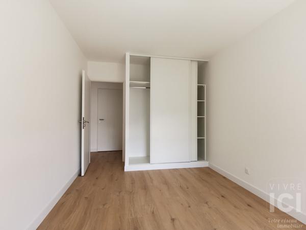 Appartement bourg Treillières 3 pièce(s) 61 m2 avec balcon et double garage