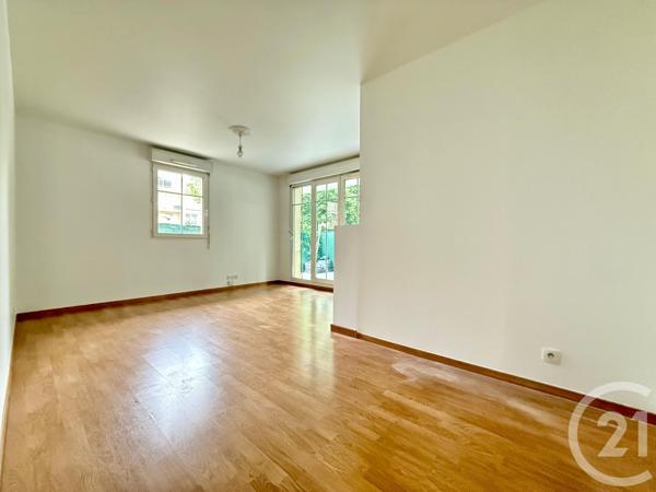 Appartement F3 à vendre  3 pièces - 60,70 m2 VAUJOURS - 93