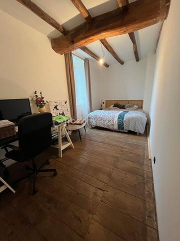 Maison en pierre de 180 m²