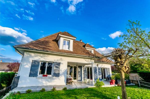 Belle maison familiale à Orry La Ville.
