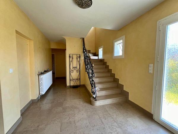 Belle maison familiale à Orry La Ville.