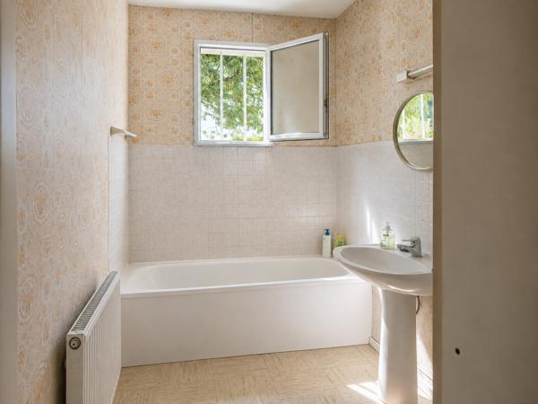 Maison de campagne avec 1.3 hectares