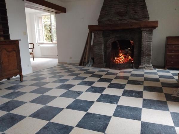 Maison avec fort potentiel à Évreux