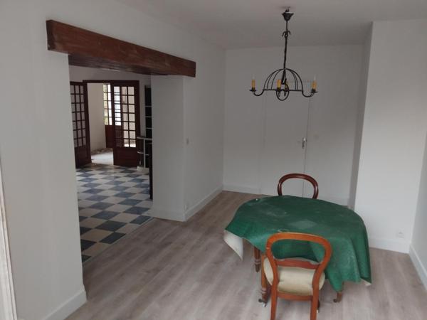 Maison avec fort potentiel à Évreux