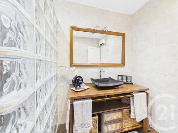 Maison à vendre  3 pièces - 75,27 m 2   LA VALETTE DU VAR  - 83