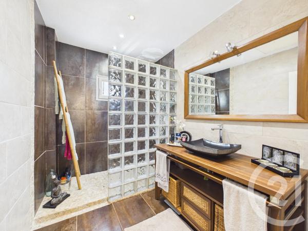 Maison à vendre  3 pièces - 75,27 m 2   LA VALETTE DU VAR  - 83
