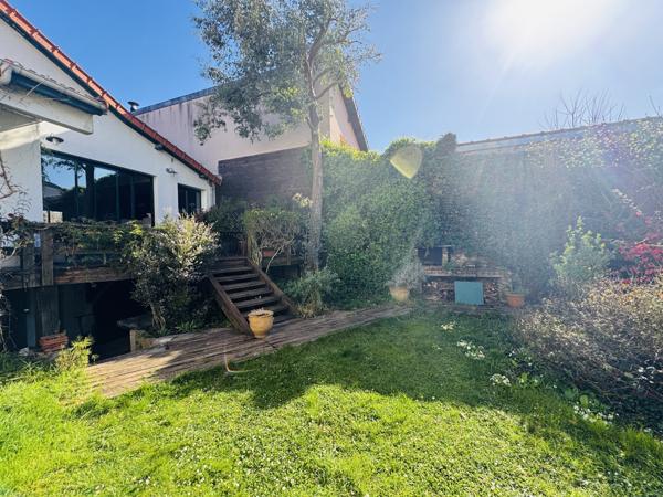 Maison 6 pièces - 200 m² Exclusivité efficity