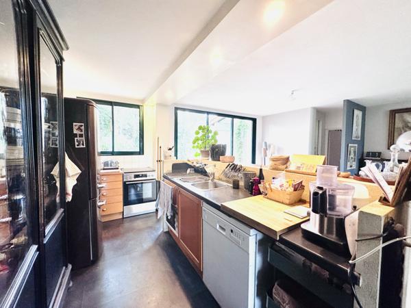 Maison 6 pièces - 200 m² Exclusivité efficity