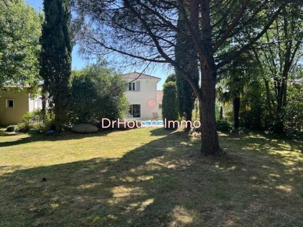 Maison à vendre 6 pièces de 166 m²