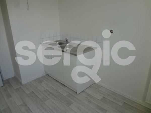 Location 1 Pieces 32 59370 Mons En Baroeul 15 0553 01 0073