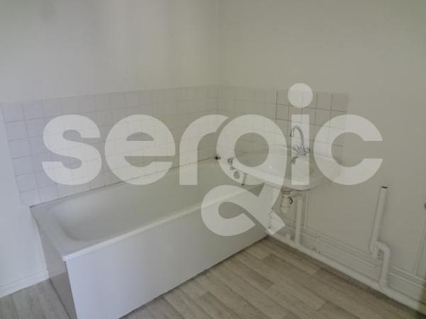 Location 1 Pieces 32 59370 Mons En Baroeul 15 0553 01 0073
