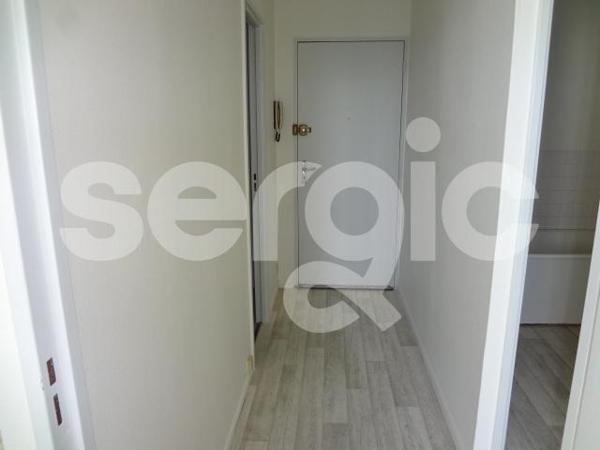 Location 1 Pieces 32 59370 Mons En Baroeul 15 0553 01 0073