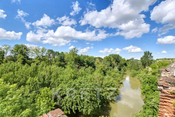 Maison bourgeoise 310m2 rénovée avec jardin, piscine et garage