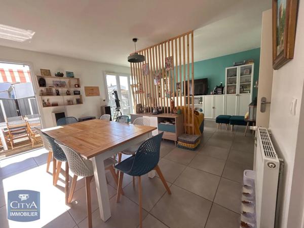 Maison à louer 4 pièces 89.46m² Saint-Georges-d'Oléron (17190)