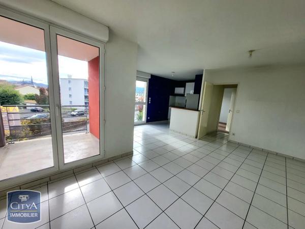 Appartement à louer 2 pièces 48.89m² Clermont-Ferrand (63000)