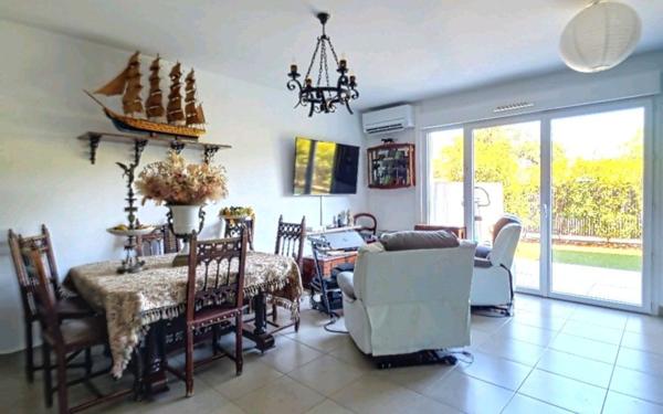 Appartement à vendre    2 pièces • 47 m2 Fréjus