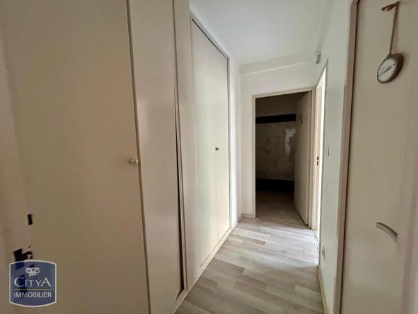 Appartement à louer 2 pièces 59.74m² Belfort (90000)