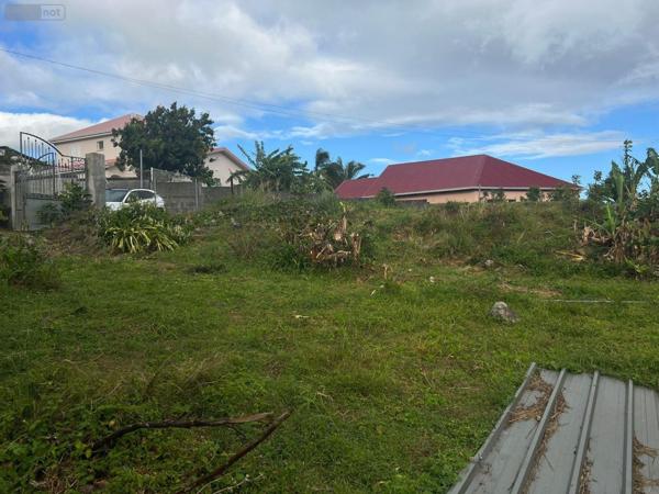 Terrain à Batir à vendre à Sainte-Marie à la Réunion (97438), ref : 97405/204   
Montée Sano