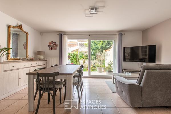 Ensemble de trois Maisons avec Jardins et Garages en Centre-Ville