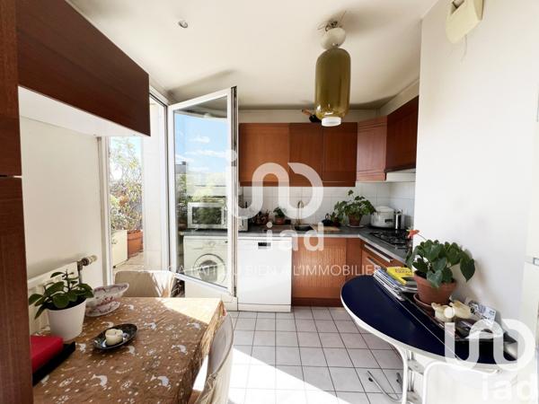 Apartment for sale 4 rooms 86 m² Suresnes