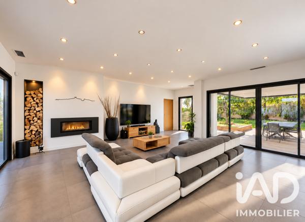 Maison à vendre 5 pièces 194,64 m² Marseille 13
