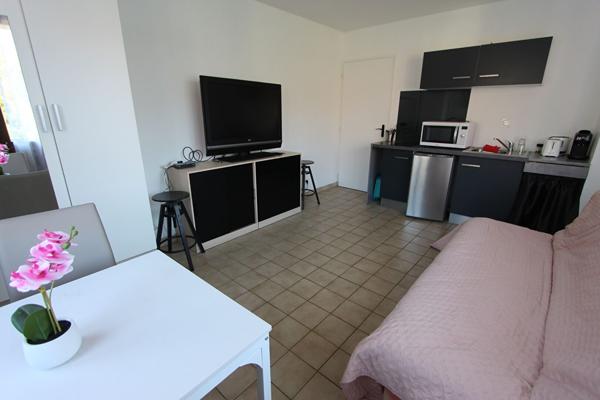 STUDIO MEUBLE 20.74 m²