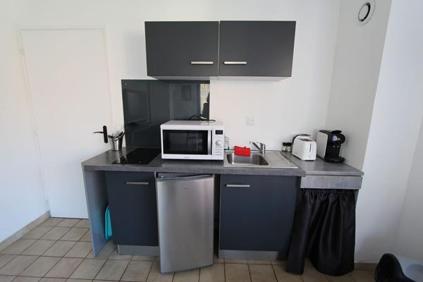 STUDIO MEUBLE 20.74 m²