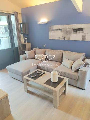 Maison spacieuse avec studio et piscine