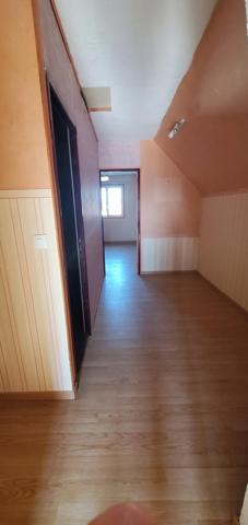 Proche des commerces, vie de plain-pied possible