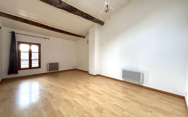 Appartement à vendre    2 pièces •  Salon-de-Provence