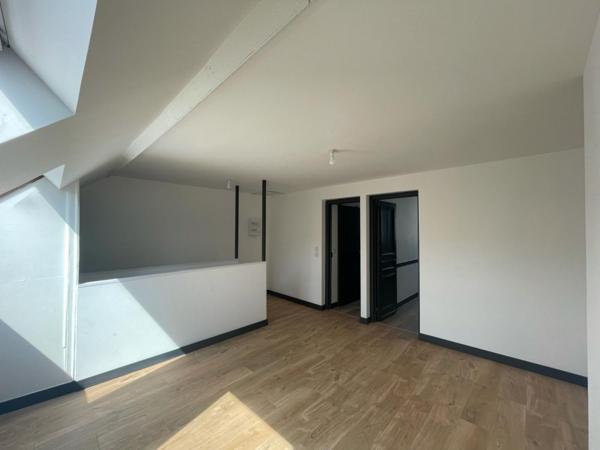 A LOUER : T2 à LILLE • Republique • 810 € CC • Réf. G396-4