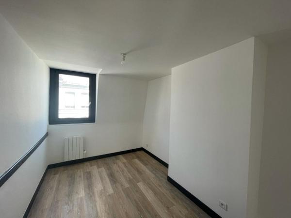 A LOUER : T2 à LILLE • Republique • 810 € CC • Réf. G396-4