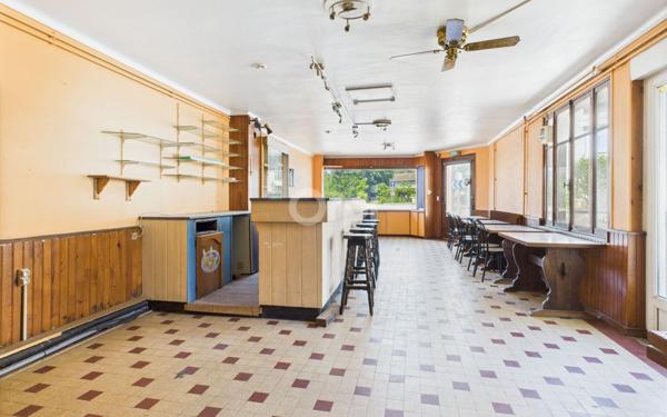 Maison à vendre    7 pièces •  Vellexon-Queutrey-et-Vaudey