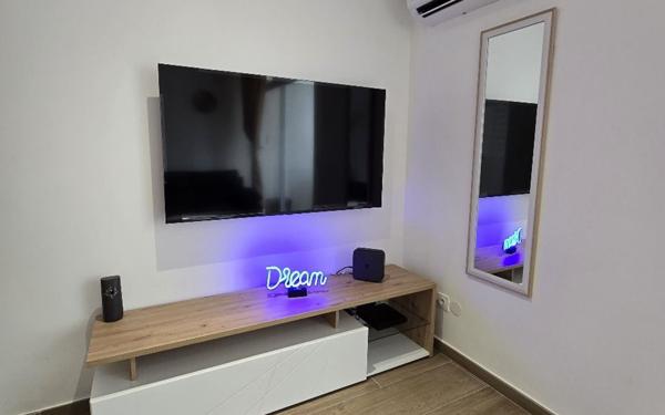 Appartement à louer    1 pièce •  Fort-de-France